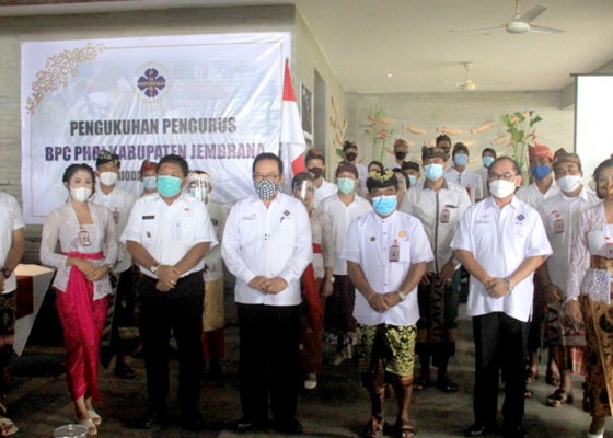 Nusabali.com - bpc-phri-kabupaten-jembrana-periode-2020-2025-resmi-dilantik