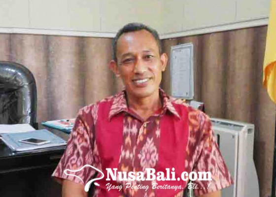 Nusabali.com - pdam-bangli-perbaharui-jaringan-di-pasar-kidul