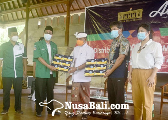 Nusabali.com - gelontor-masker-medis-untuk-nakes