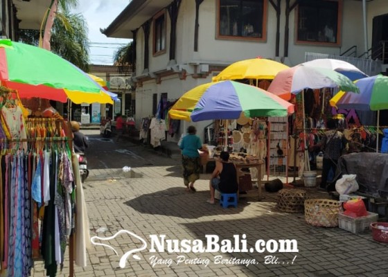 Nusabali.com - pariwisata-anjlok-pasar-ubud-lesu