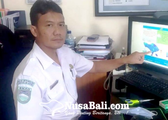 Nusabali.com - awas-tinggi-gelombang-capai-5-meter