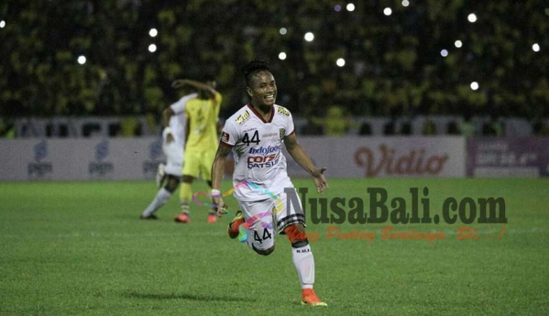 www.nusabali.com-nano-hamdi-sudah-tak-sabar-jamu-arema