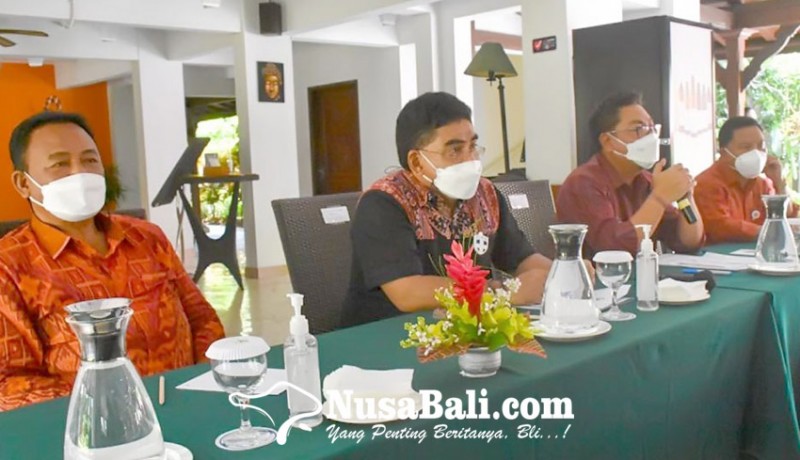 www.nusabali.com-wawali-arya-wibawa-bahas-pemulihan-pariwisata-dan-zona-hijau-sanur