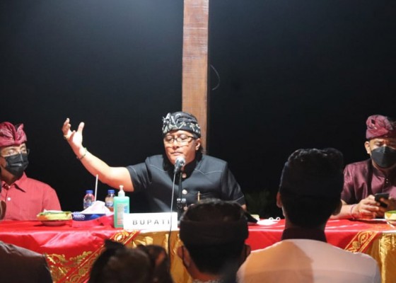 Nusabali.com - bupati-giri-prasta-akan-kuatkan-lpd-sebagai-soko-guru-masyarakat-adat