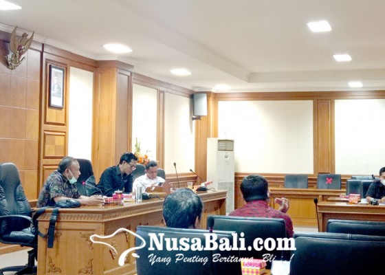 Nusabali.com - dewan-pertanyakan-efektivitas-penyertaan-modal-berupa-gedung-pasar