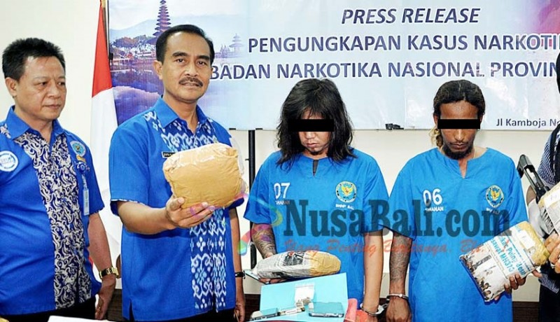 www.nusabali.com-kiriman-paket-ganja-25-kg-terbongkar