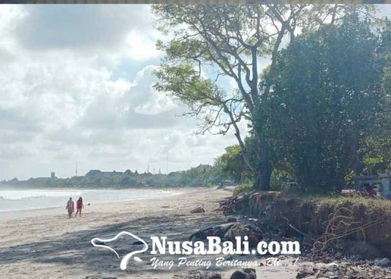 Nusabali.com - pantai-kuta-masih-sepi-wisatawan