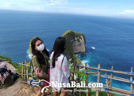 Nusabali.com - pandemi-covid-19-pemakaian-listrik-di-nusa-penida-turun-50-persen