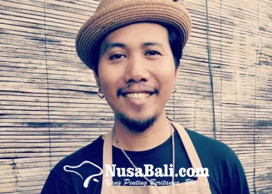 Nusabali.com - tukang-cukur-yang-buka-layanan-home-service-ini-ternyata-eks-pekerja-kapal-pesiar