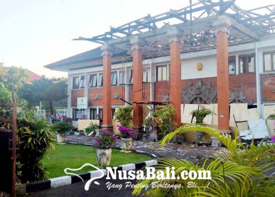 Nusabali.com - gedung-pn-denpasar-direnovasi-siapkan-parkir-bertingkat