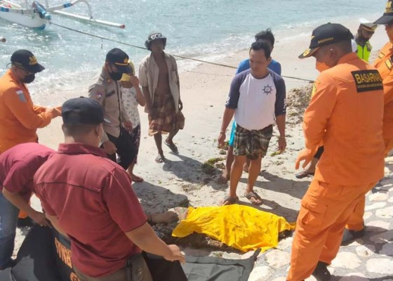 Nusabali.com - diduga-nekat-cebur-diri-ke-laut-gara-gara-frustasi-penyakitnya-tak-kunjung-sembuh