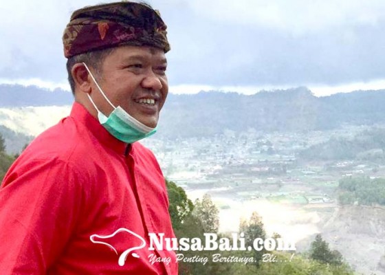 Nusabali.com - bupati-sedana-arta-sumbang-sebulan-gajinya-untuk-warga-yang-terdampak-ppkm-level-3